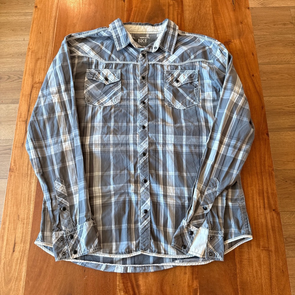BKE Men's Gray/White Plaid Long Sleeve Button Up Shirt With Snaps Size XL